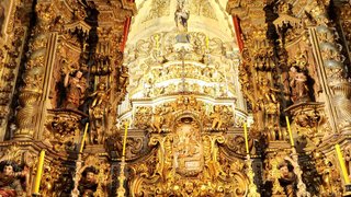 A Matriz de Nossa Senhora do Pilar, ícone barroco, foi construída nos primeiros anos do século XVIII