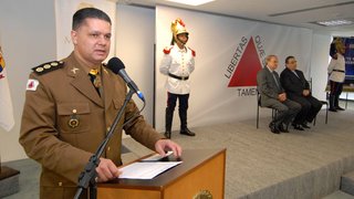 O Coronel da Polícia Militar Luis Carlos Dias Martins conduziu a cerimônia