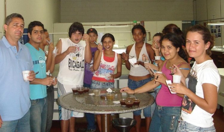 Projeto Café na Escola oferece 40 cursos relacionados à cafeicultura no CVT de Três Pontas