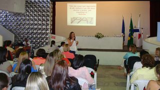 Um exemplo apresentado foi a ação voltada para a promoção da paz na Escola Estadual Florival Xavier