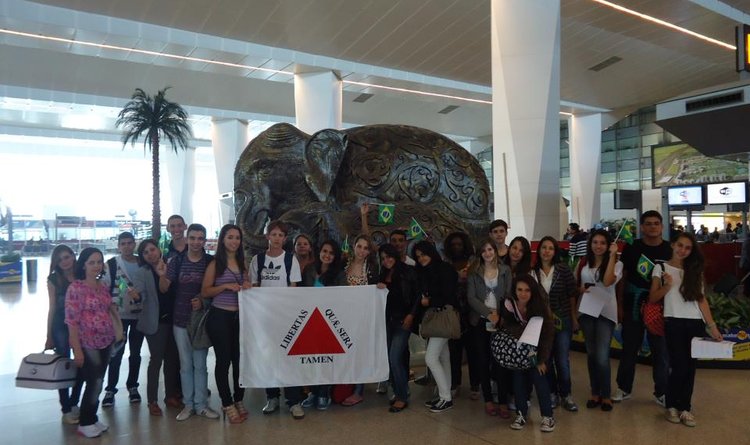 Delegação brasileira é composta por 24 alunos de Minas Gerais