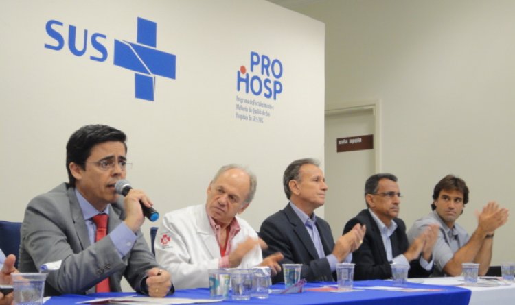O subsecretário de Políticas e Ações de Saúde, Maurício Botelho representou o Governo de Minas 