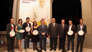 Vencedores do concurso "Novos talentos da gastronomia mineira"