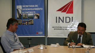 Diretor do Abatedouro Pradense, Marcelo Antônio das Chagas, e o Vice-Presidente do INDI, João Vitor