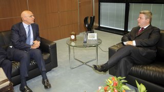 O embaixador da Itália no Brasil, Raffaele Trombetta, e o governador Antonio Anastasia