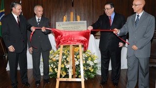 Alberto Pinto Coelho na inauguração de novas estruturas judiciárias no Fórum de Ubá