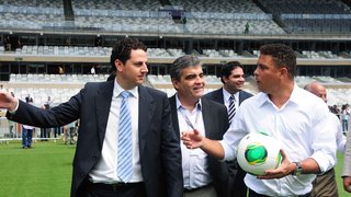 Visita de comitiva da Fifa ao Mineirão