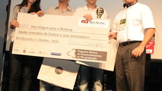 Equipe da UFMG recebe premiação pela inovação em nanotecnologia magnética