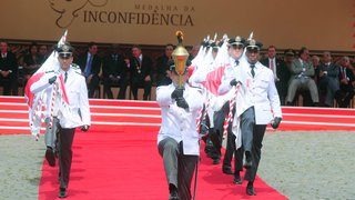 Homenagens a Tiradentes foram executadas durante cerimônia neste domingo
