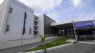Anastasia inaugura obras da primeira fase de modernização do Hospital Márcio Cunha, em Ipatinga