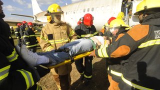 No simulado, foi feito um pouso de emergência e de barriga no aeroporto de Confins