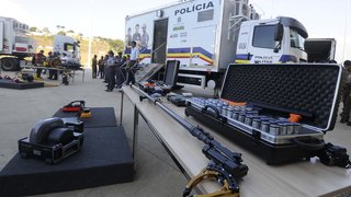 As forças de segurança de Minas Gerais receberam seis equipamentos e 45 máscaras