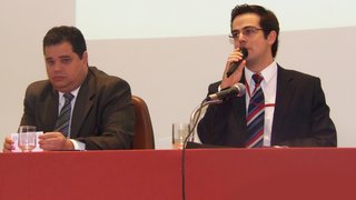 Murilo Andrade de Oliveira e Helil Bruzadelli durante o evento