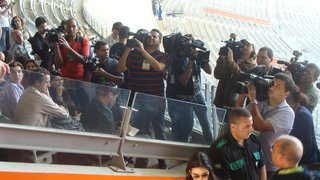 O exercício foi dividido em duas partes: para mostrar o acesso dos torcedores e outra para imprensa