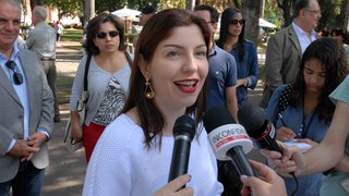 A secretária de Cultura, Eliane Parreiras, concedeu entrevista durante a inauguração