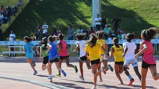 Alunos de todas as regiões do Estado disputam as provas de atletismo do Jemg
