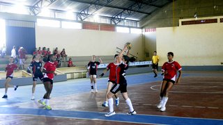 Competição de handebol feminino teve disputas acirradas no Jemg