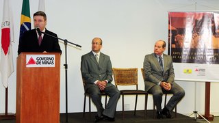 Governador Antonio Anastasia, Marcos Frade e o secretário de Estado de Agricultura, Elmiro Nasciment
