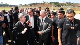 Governador Antonio Anastasia recebe jogadores do Clube Atlético Mineiro 13
