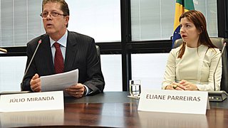 Eliane Parreiras deu posse ao novo presidente em solenidade realizada nesta quarta-feira