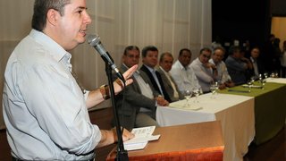 Governador anunciou investimento de 27,5 milhões em duas obras na cidade de Frutal