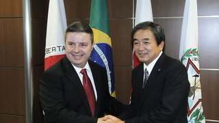 Governador de Minas e vice-governador de Yamanashi renovaram o Acordo de Irmandade