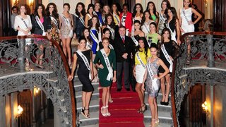 Governador Anastasia recebe e dá boas-vindas às 27 candidatas do Miss Brasil 2013