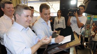 Convênio foi assinado pelo governador em solenidade no Parque de Exposições de Perdizes