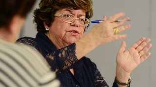 Secretária de Educação, Ana Lúcia Gazzola, destacou política remuneratória do Estado