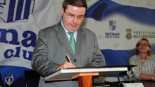 Governador Antonio Anastasia assina cooperação com Comitê Olímpico Britânico