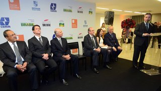 Governador participou da inauguração da Galeria de Arte do Centro Cultural Minas Tênis Clube