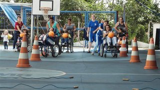 Projeto da AMR promove a inclusão esportiva de jovens com deficiência física