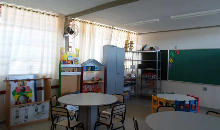 Secretaria de Educação inaugurou o novo prédio da Escola Joaquim Teixeira de Brito