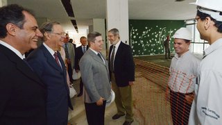 Governador Anastasia e outras autoridades visitaram as obras nesta sexta-feira