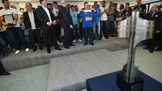 Antonio Anastasia recebe tricampeões brasileiros de futebol na Cidade Administrativa