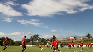 Seleção do Chile durante treino na Toca da Raposa