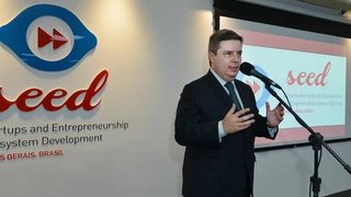 Governador Anastasia inaugura novo espaço para empreendedores 