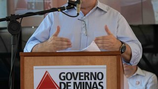 O governador Antonio Anastasia inaugurou a Central Operativa da Rede de Urgência e Emergência