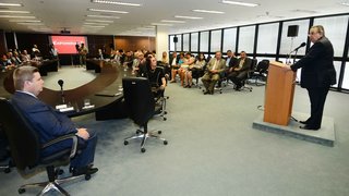 O vice-governador Alberto Pinto Coelho também participou do lançamento da consulta pública