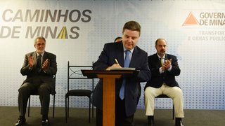 Governador Anastasia anuncia conjunto de ações  do programa Caminhos de Minas