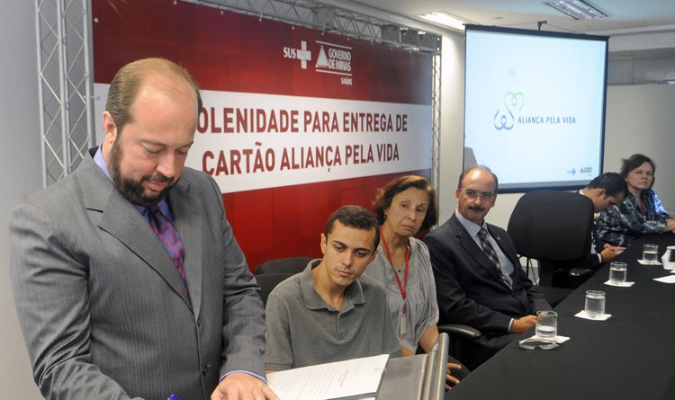 Ações foram anunciadas pelo secretário de Saúde Alexandre Silveira nesta quinta-feira