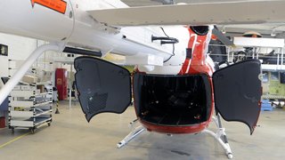 O EC 145 tem capacidade para até oito passageiros