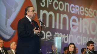 Governador participou da abertura do 31º Congresso Mineiro de Municípios