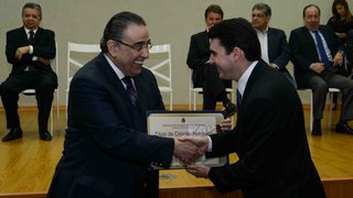 Alberto Pinto Coelho foi agraciado com os títulos de cidadão benemérito e honorário de Juiz de Fora
