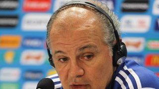 Treinador argentino destacou o respeito à seleção do Irã e disse que não há rival fraco no torneio
