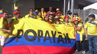 Às vésperas da primeira partida do Mineirão na Copa do Mundo, torcida colombiana é maioria