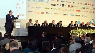 Governador participou do Conexão Empresarial, evento que acontece até domingo, no município de Araxá