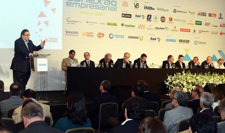Governador participou do Conexão Empresarial, evento que acontece até domingo, no município de Araxá