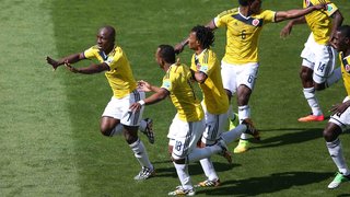 Colombianos celebraram a vitória por 3x0 na estreia contra a Grécia, em Belo Horizonte