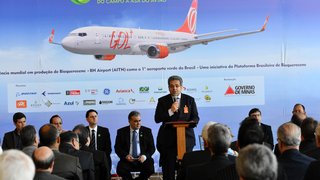 Representantes do Governo de Minas e executivos da Gol e da Boeing estiveram presentes no evento